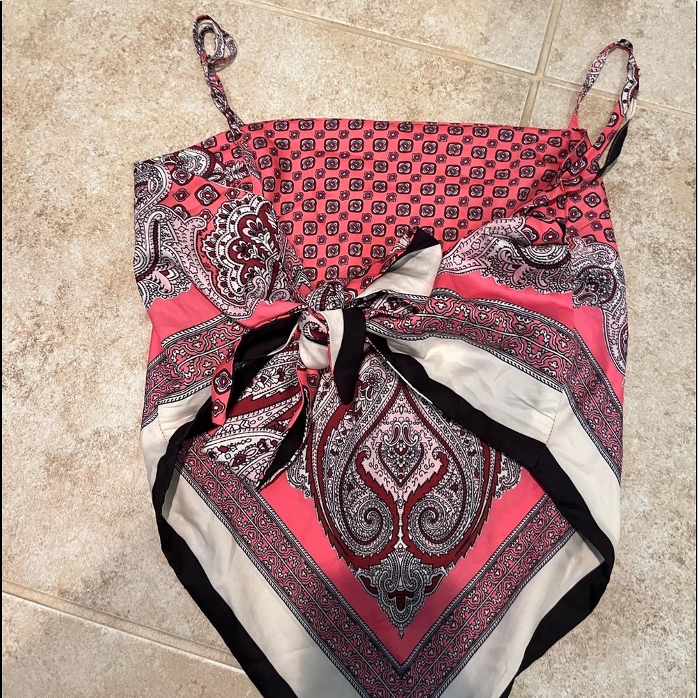 Scarf top - Picture 2 of 2